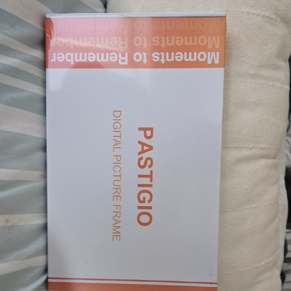 Pastigio Digital Picture Frame